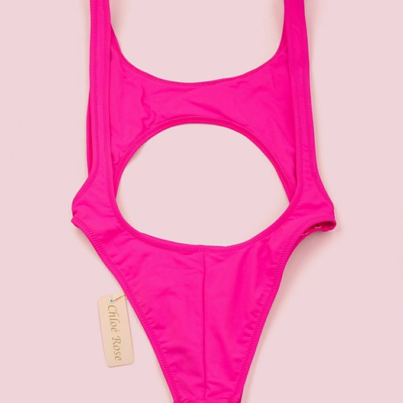 CHLOE' ROSE Surfs Up One Piece Swimsuit - Picture 5 of 10